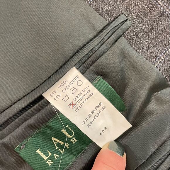 Ralph Lauren Cashmere Wool Blazer in Gray Plaid Print Size 40R - Picture 9 of 14